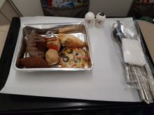 MCT-AUH J catering.