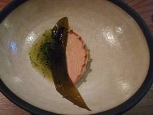 FOIE GRAS SWIMMING IN A BROTH OF GUINEA HEN, WASABI LEAF & SEAWEEDS
3 Y E A R H A K KA I SA N , J U N M A I G I N J O, U O N U M A , JA PA N