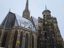 st stephens cathedral on a sunday morning 10am ( snowing) about a 10-15min walk from the Hilton