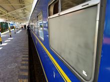 At Poroy, noting that the door had been left open by the brakeman, I took a quick step out of the train, an action that has got me grief on Amtrak stations and a couple of other places outside the USA too, but here no one was bothered, probably because no one was boarding our car