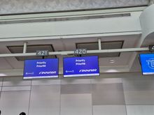 Checkin allready open, so more time in rhe lounge.