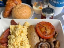 DUB-LHR BA833 03/09/22. Full English - only posting this as it was one of the better CE breakfast I’ve had. Eggs not too watery and everything else actually tasted decent. Other options were some sort of meat platter and a spinach tart. Crew excellent with orders taken on taxi out to runway and food delivered pretty much as the aircraft levelled out. 