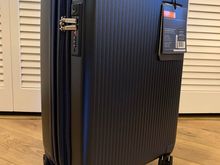 Briggs and Riley Sympatico Bag (side view)