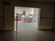 Lounge 2K entrance - closed 