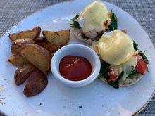 Lobster eggs Benedict for breakfast. Great combo. 