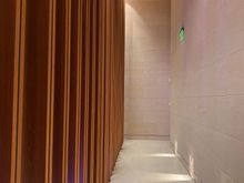 Corridor leading to the spa