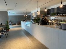 Restaurant / coffee
