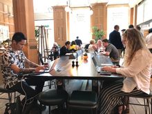 A lot of people are hotdesking