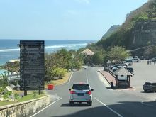 An easy road to the beach itself