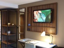 Desk had three available power sockets and two USB charging ports. Each bed-side had 2+2.