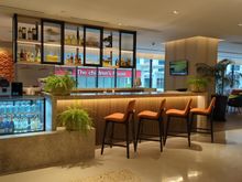 Hotel Lobby bar