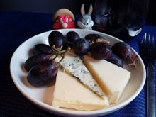 I wonder why Camembert isn't served on most airlines.