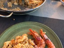 Palafrugell rice with cuttlefish, shrimp and soft "all i oli" Arroz de Palafrugell de sepia, gamba y all i oli suave €24 p.p.