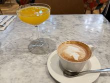 Standard trio in a duo format (mimosa). Have to check what the fuss is about 