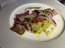 Beef starter with a pea hummus. Pleasant but uninspiring 