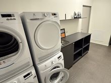 The self-washing facilities are really an added bonus. They do not appear to be chargeable. I did not see any possibility to buy single-load detergent, but also did not ask at reception.