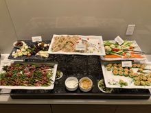 Rotating cold items presentation 3