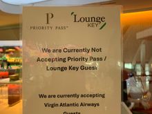 Posted at 15:45 on the door 