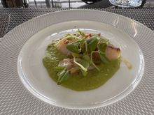 Scallops - Ok, nothing to write home about.