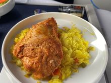 Chicken supreme with safron rice, sans sauce