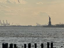 Steady hands, from Pier 2 Brooklyn Bridge Park