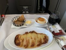 My husband adores Cottage Pie and scoffed half mine as I was quite full!