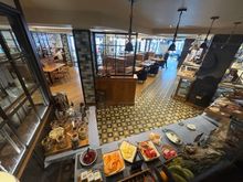 Buffet set up, it is still replenished 20 minutes before closing time 