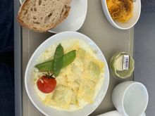 TFS-LIS, 2:30pm departure: Ravioli.
