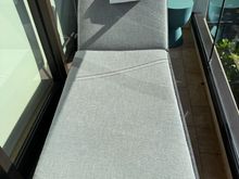 Nice thick cushion on the lounger!