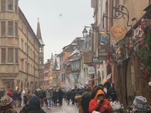 it’s rather more crowded on a Saturday 

