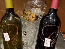 Chardonnay, Vodka, red wine (they also had sarbast beer, cherry and apple juice, coffee, tea)