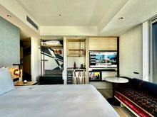 Premium Scramble Cross View Room