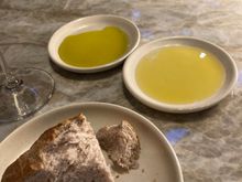 At every stage one gets to taste a different type of bread : also 2 types of olive oil are presented: the local sweet Catalonian one and the extra virgin type
