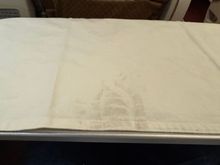 Sherlock Holmes could figure who stepped on my tablecloth. 