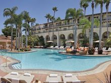 Ritz Carlton Pool