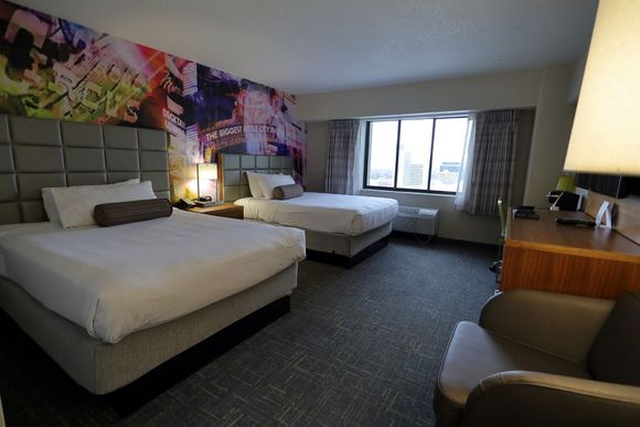 Double queen room, Circus Circus