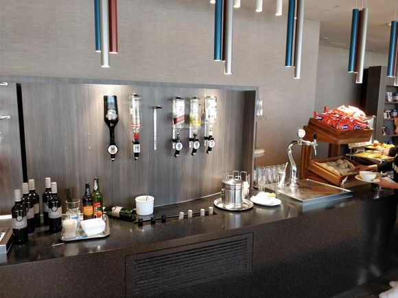 Aspire lounge AMS (Non-Schengen area)