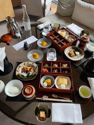 Japanese breakfast room service
