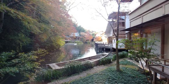 Lake area