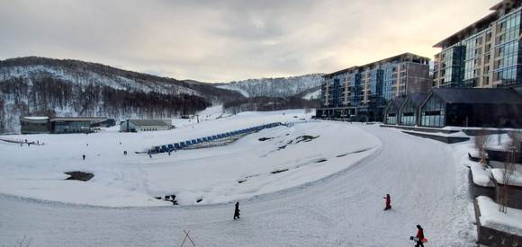 Skiing