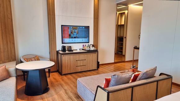Level Premium room - Minibar, Nespresso