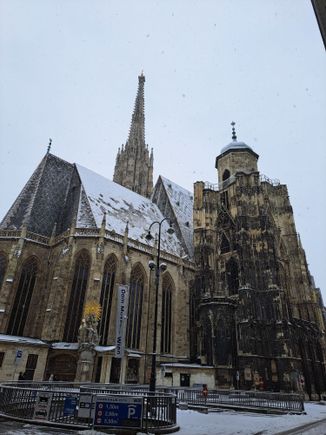 st stephens cathedral on a sunday morning 10am ( snowing) about a 10-15min walk from the Hilton