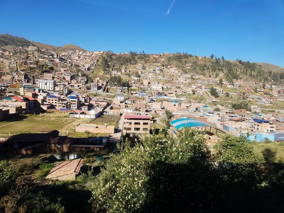 Cusco suburbs before we got to Poroy