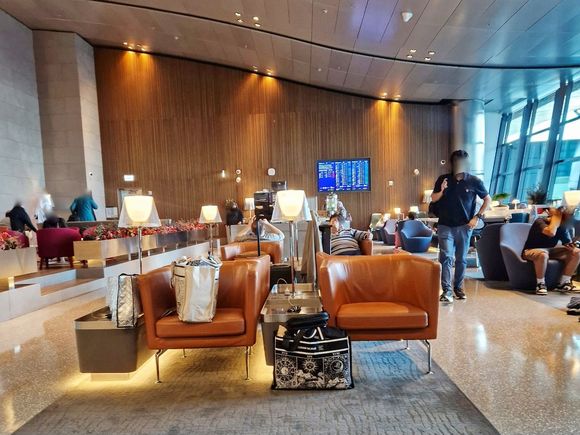 Platinum Lounge