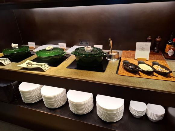 CX buffet ("extensive"? hmm)