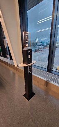 Random charging station