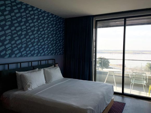 King Suite bedroom