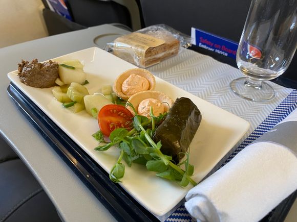 Band 1S afternoon snack: cream cheese and red pepper vol au vents