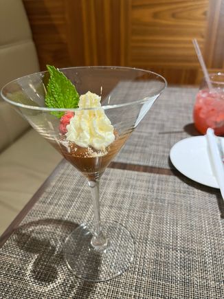 Bondini. Very small but delicious. 