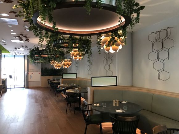 Restaurant seating